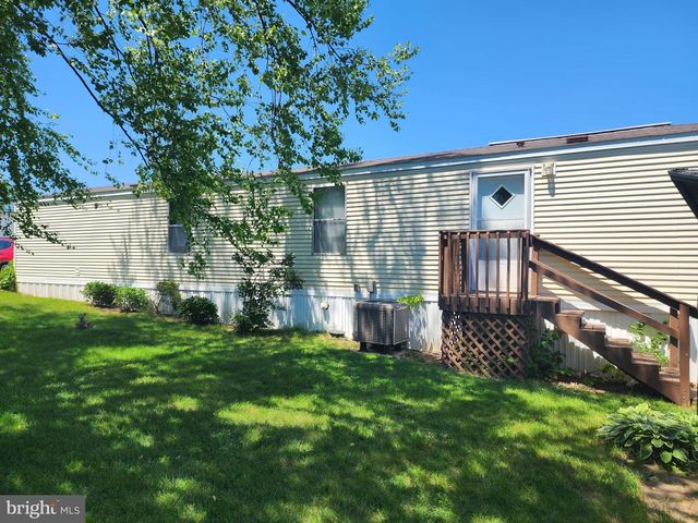 14121 ZINNIA LANE, Hagerstown, MD 21742