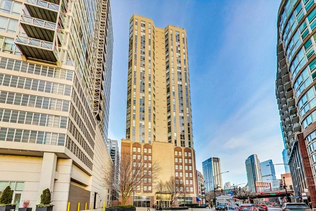 645 N Kingsbury Street 1107, Chicago, IL 60654