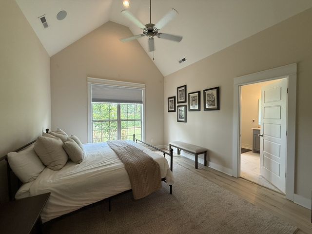 2514 Sandstone Cir, Murfreesboro, TN 37130