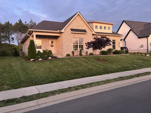 2514 Sandstone Cir, Murfreesboro, TN 37130