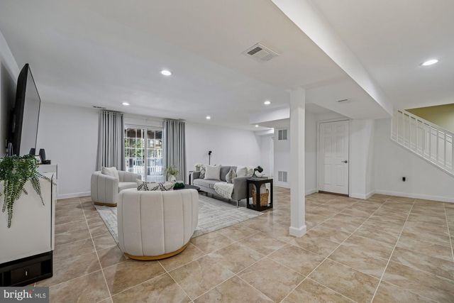 2817 JUTLAND RD, Kensington, MD 20895