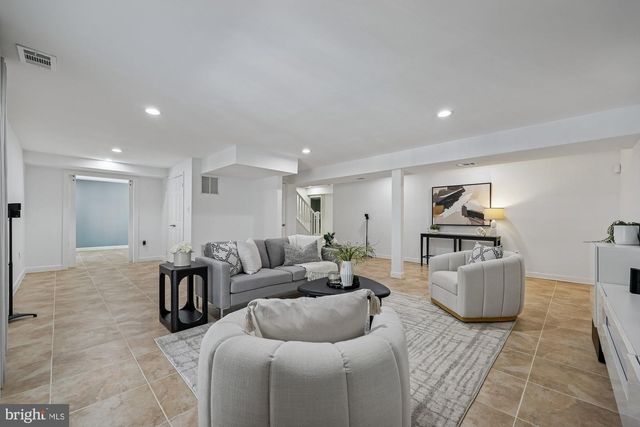 2817 JUTLAND RD, Kensington, MD 20895