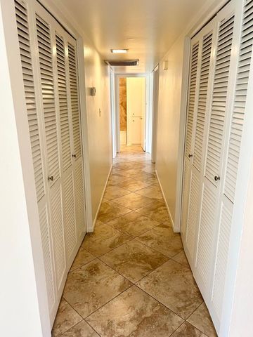 2601 E Cinnabar Avenue, Phoenix, AZ 85028