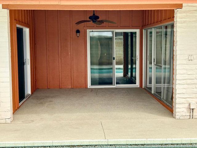 2601 E Cinnabar Avenue, Phoenix, AZ 85028