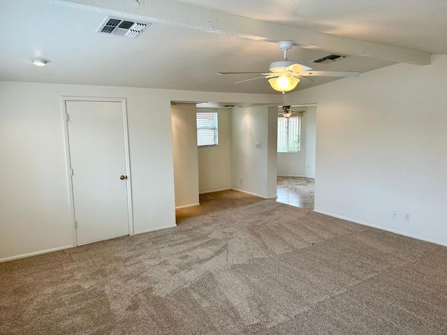 2601 E Cinnabar Avenue, Phoenix, AZ 85028