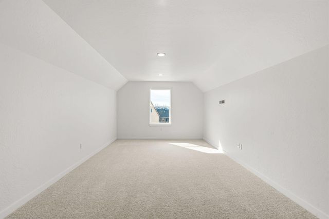 1159 Pumpkin Ridge Drive 323, Eagle Point, OR 97524