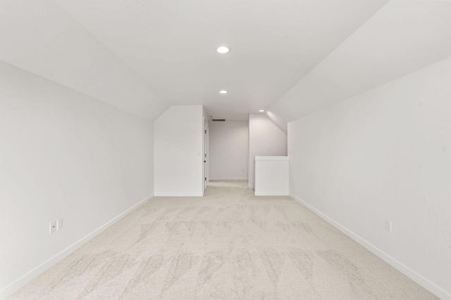 1159 Pumpkin Ridge Drive 323, Eagle Point, OR 97524