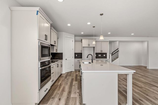 1159 Pumpkin Ridge Drive 323, Eagle Point, OR 97524