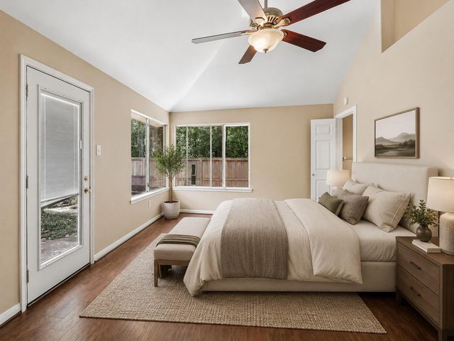 26 Cedar Chase Place, The Woodlands, TX 77381