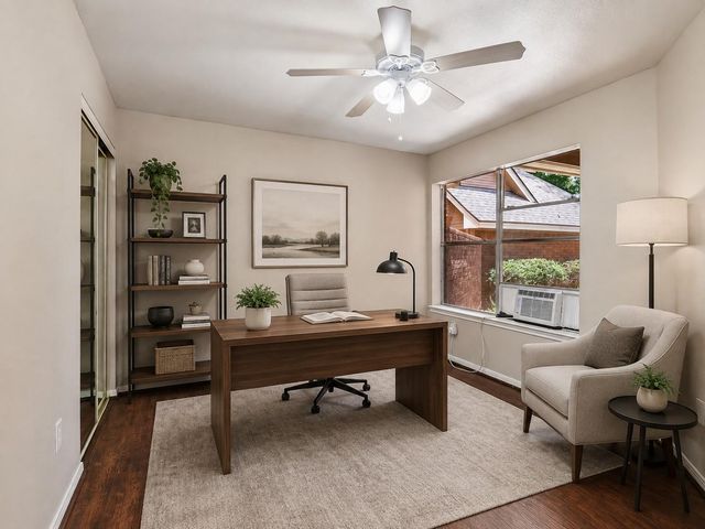 26 Cedar Chase Place, The Woodlands, TX 77381