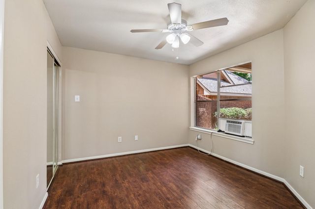 26 Cedar Chase Place, The Woodlands, TX 77381