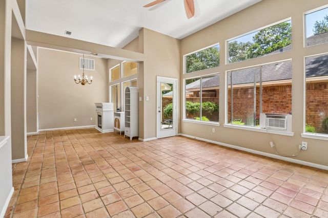 26 Cedar Chase Place, The Woodlands, TX 77381