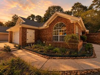 26 Cedar Chase Place, The Woodlands, TX 77381