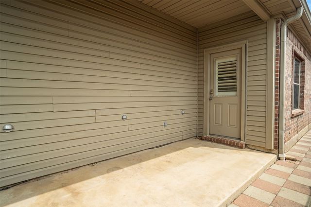 3200 Stonecrop Trail, Denton, TX 76226