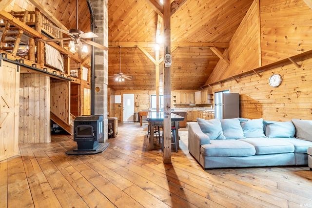 W17 377 EMS Lane, North Webster, IN 46555