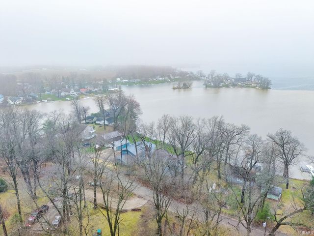 W17 377 EMS Lane, North Webster, IN 46555