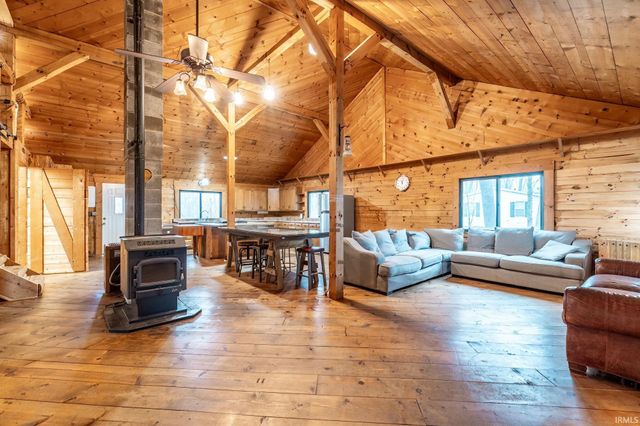 W17 377 EMS Lane, North Webster, IN 46555