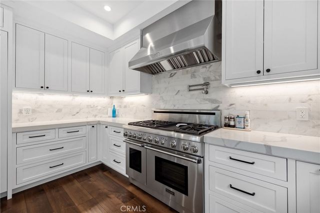 2801 Bayside Drive, Corona Del Mar, CA 92625