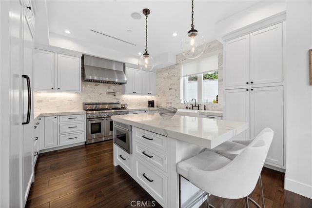 2801 Bayside Drive, Corona Del Mar, CA 92625