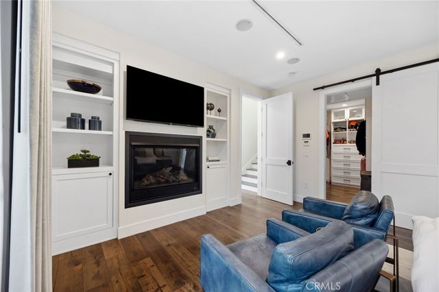 2801 Bayside Drive, Corona Del Mar, CA 92625