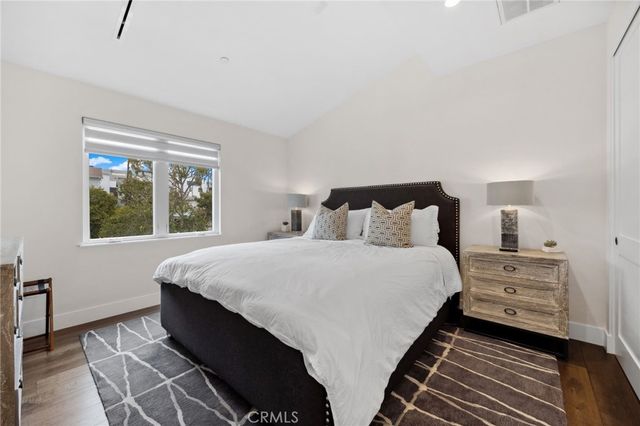 2801 Bayside Drive, Corona Del Mar, CA 92625