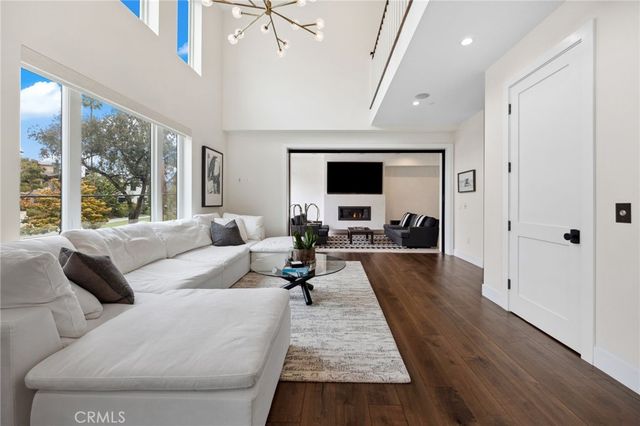 2801 Bayside Drive, Corona Del Mar, CA 92625
