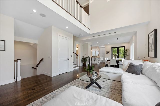 2801 Bayside Drive, Corona Del Mar, CA 92625