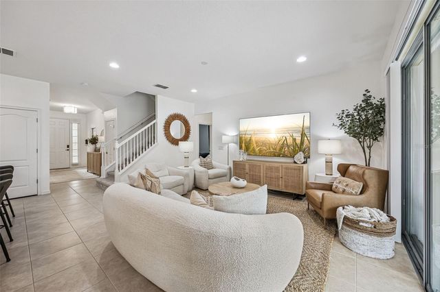 4023 OAKRISE LOOP, Davenport, FL 33837