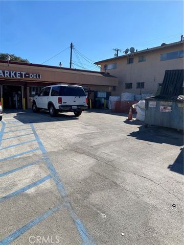 10201 S Vermont, Los Angeles, CA 90044