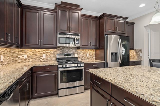 2610 STARGRASS CIRCLE, Clermont, FL 34715