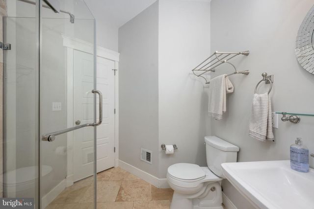 614 CORNWALLIS AVE, Locust Grove, VA 22508