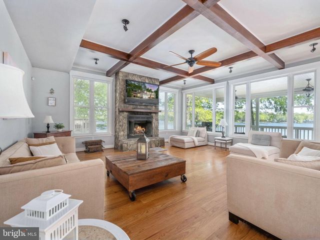 614 CORNWALLIS AVE, Locust Grove, VA 22508