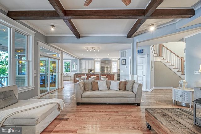 614 CORNWALLIS AVE, Locust Grove, VA 22508