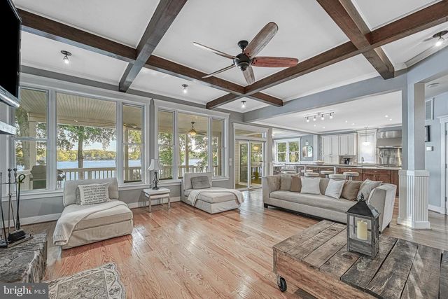 614 CORNWALLIS AVE, Locust Grove, VA 22508