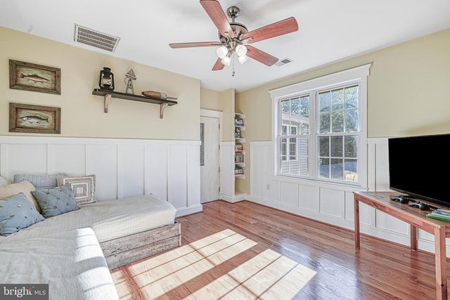 614 CORNWALLIS AVE, Locust Grove, VA 22508