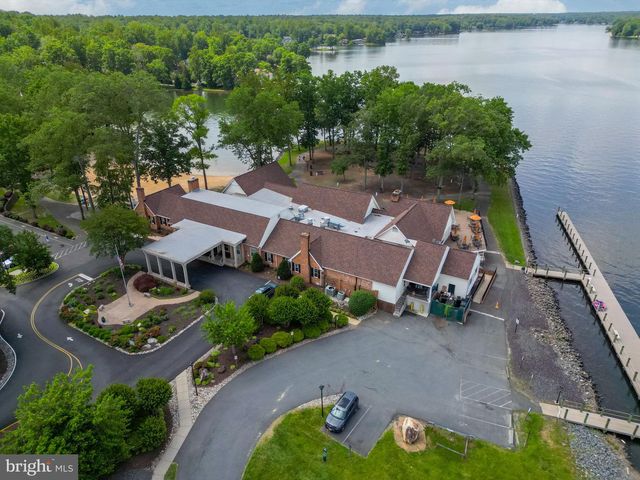 614 CORNWALLIS AVE, Locust Grove, VA 22508