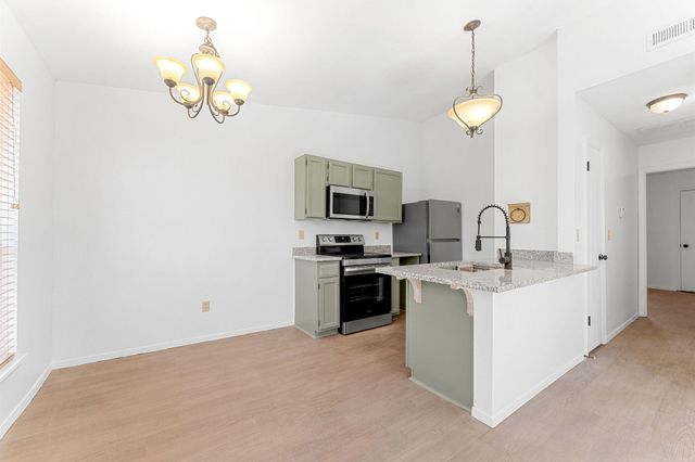 68 Rasso Way 73, Kimberling City, MO 65686