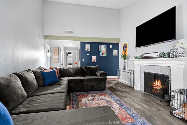 1111 Mountain View, Colton, CA 92324