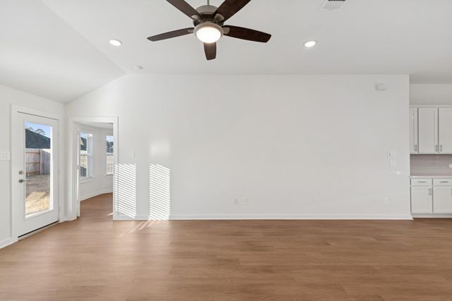 237 Draper Shadows Drive, Willis, TX 77378