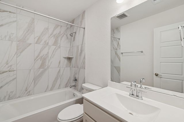 237 Draper Shadows Drive, Willis, TX 77378