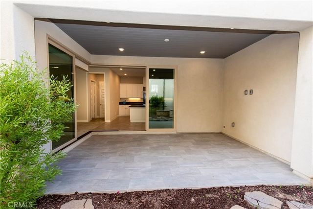 153 Scale, Irvine, CA 92618