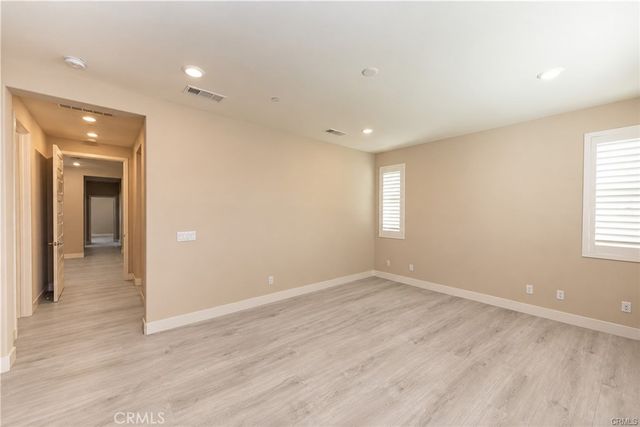 153 Scale, Irvine, CA 92618