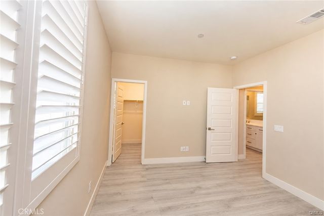 153 Scale, Irvine, CA 92618