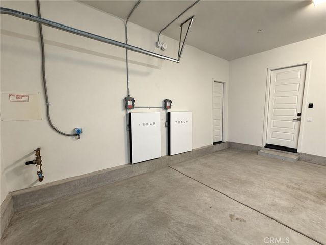 153 Scale, Irvine, CA 92618