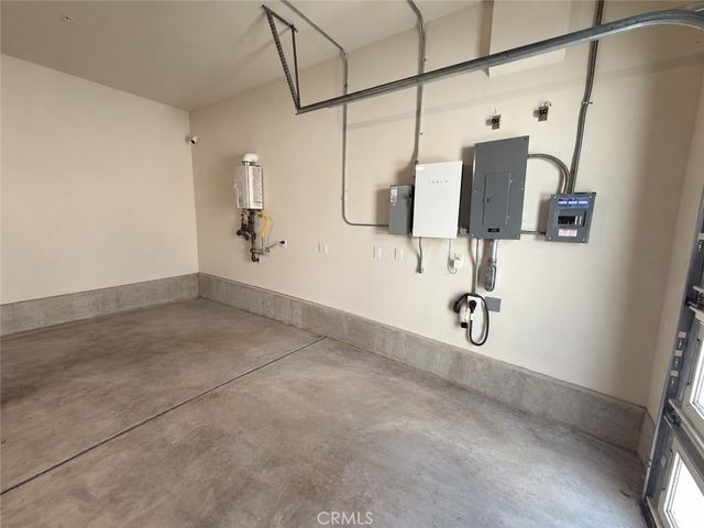 153 Scale, Irvine, CA 92618