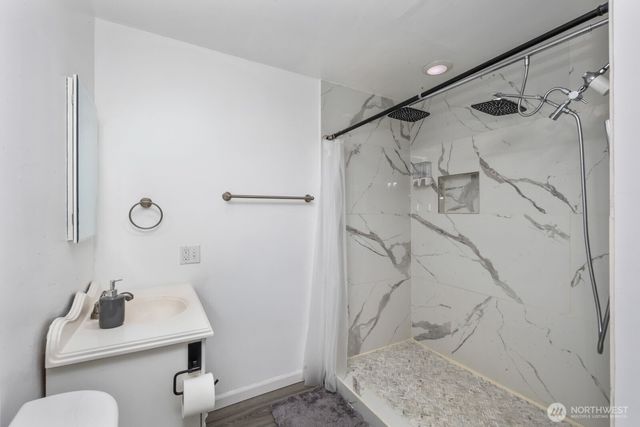 8415 Mt Tacoma Drive SW, Lakewood, WA 98498