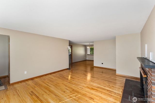 8415 Mt Tacoma Drive SW, Lakewood, WA 98498