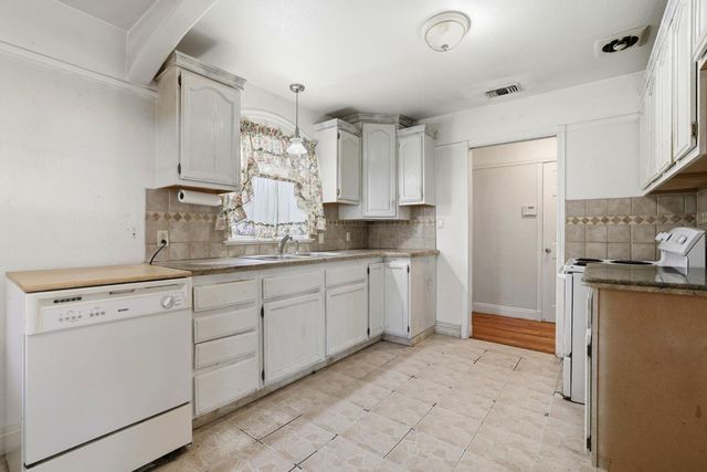 3328 Marlene Dr, Sacramento, CA 95821