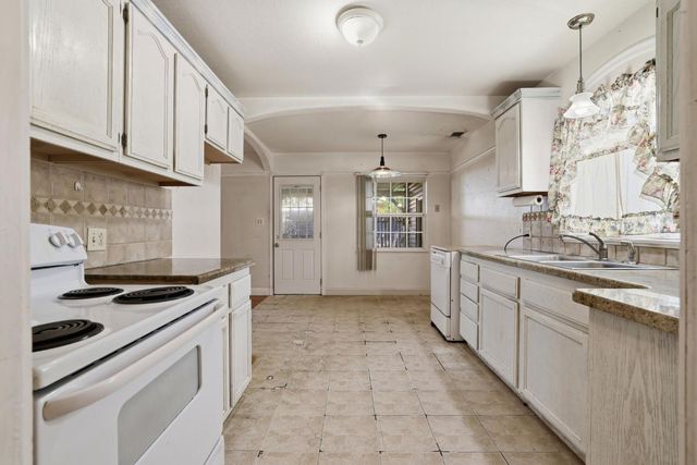 3328 Marlene Dr, Sacramento, CA 95821