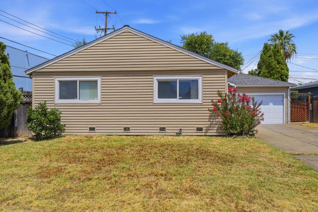 3328 Marlene Dr, Sacramento, CA 95821